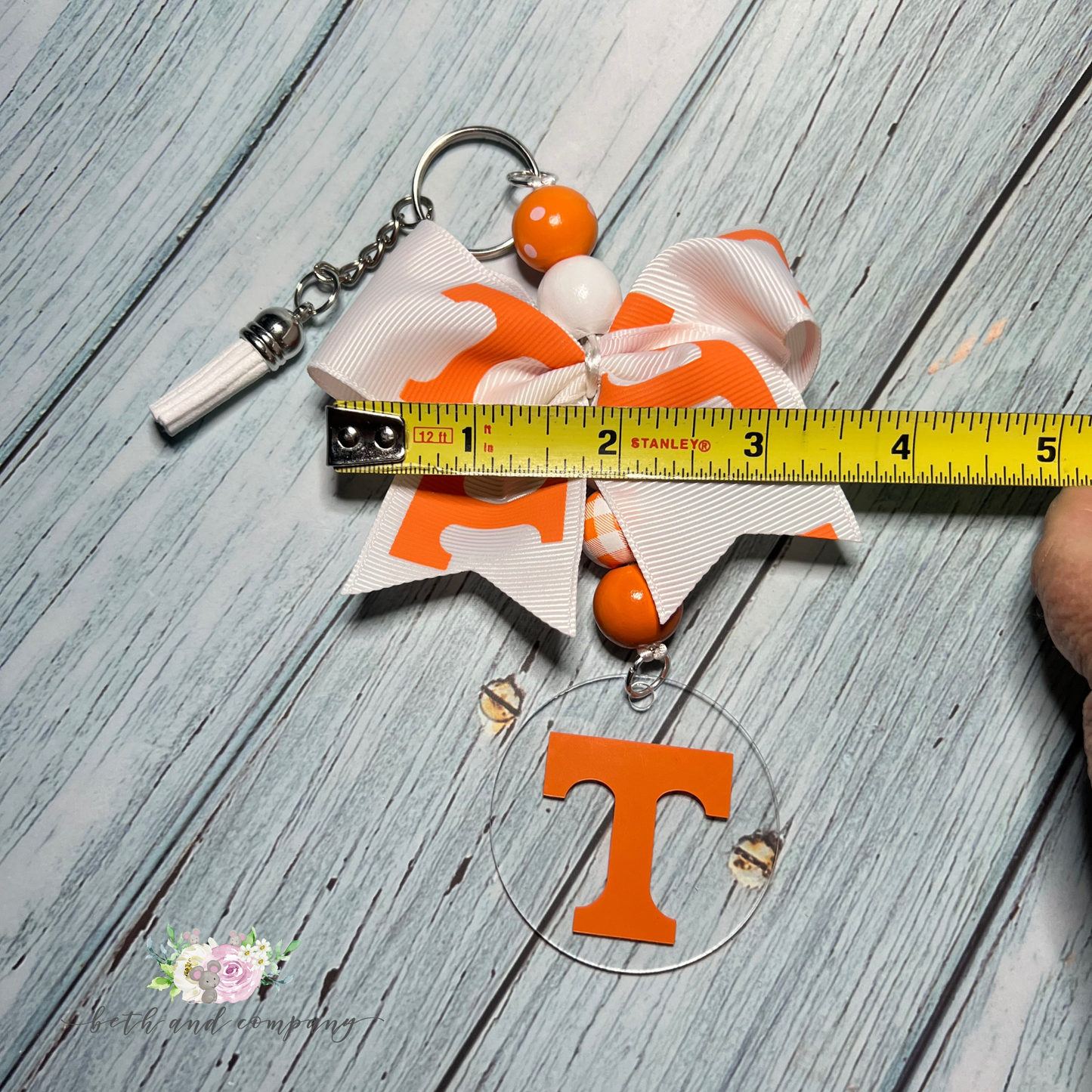 Tennessee Keychain with Bow